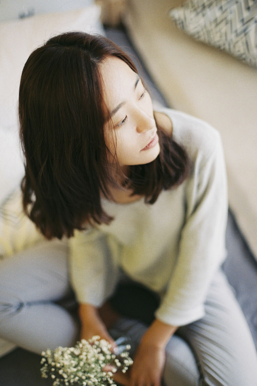 YiTuYu艺图语 Vol.8699 Xiao Jing (17P)