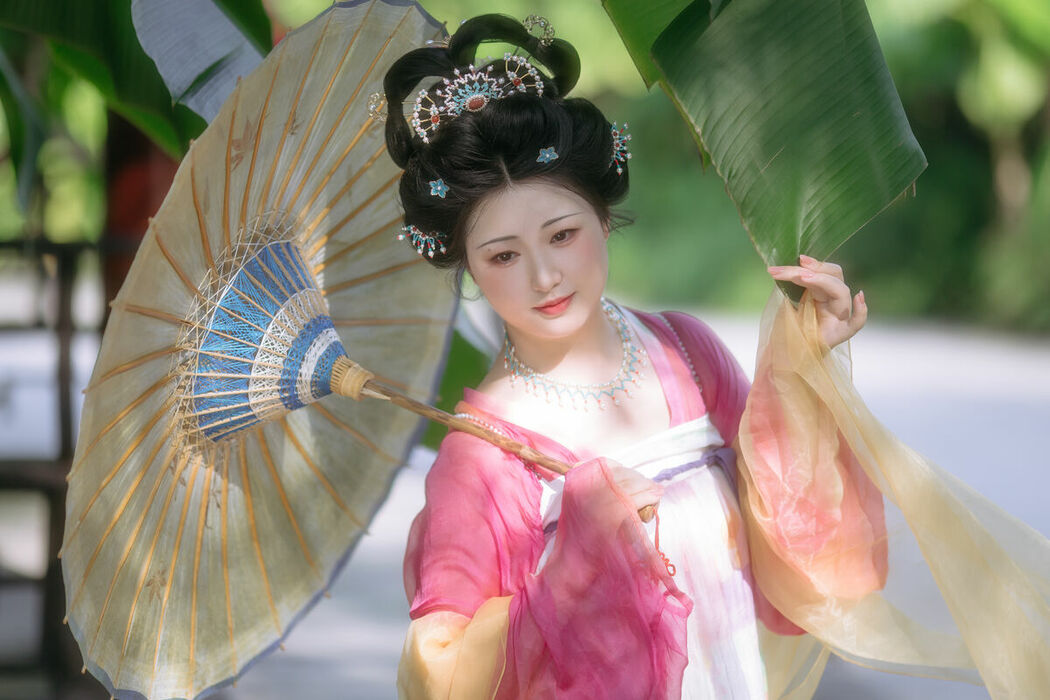 YiTuYu艺图语 Vol.8697 Zi Xiao Xun (21P)