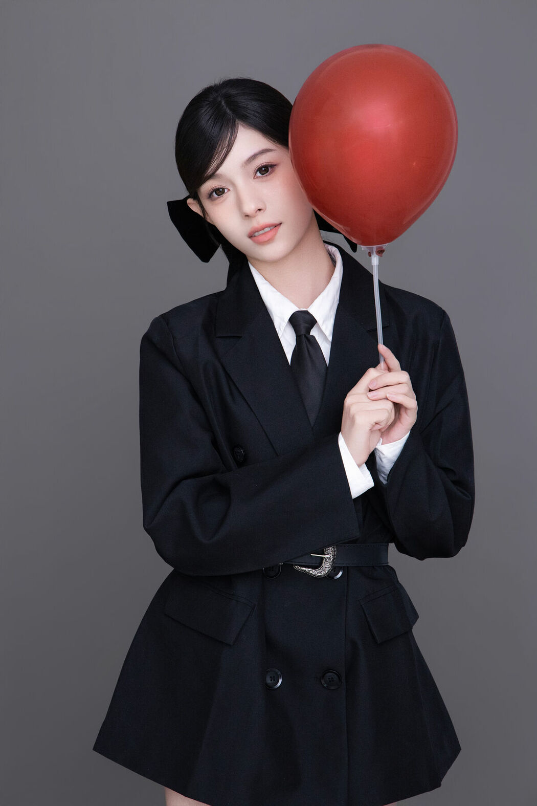 YiTuYu艺图语 Vol.8708 Bai Le Hai Xiang Bai (24P)