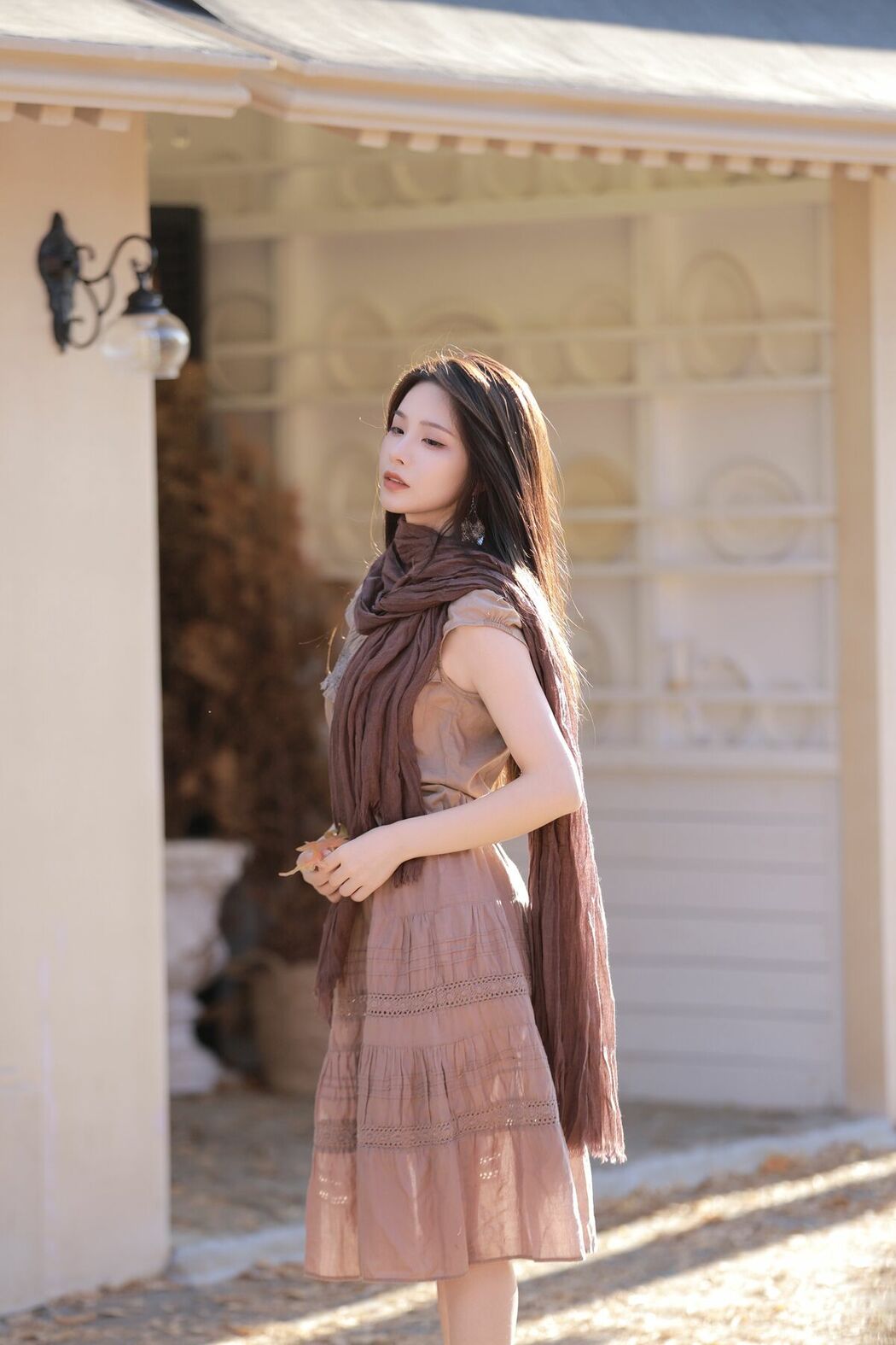 YiTuYu艺图语 Vol.8696 Liang Chen (21P)