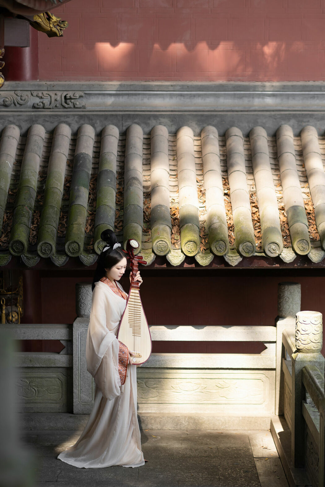 YiTuYu艺图语 Vol.8693 Yan Ru Yu (26P)