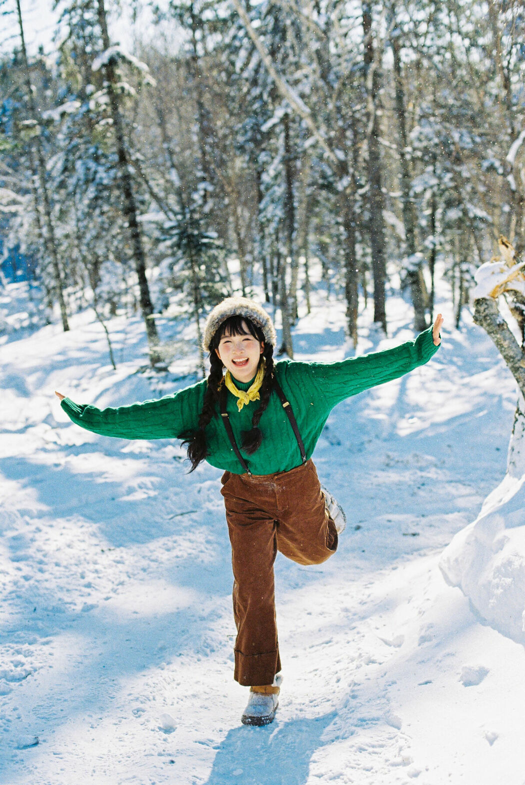 YiTuYu艺图语 Vol.8705 Hu Jiao Hu Hu (36P)