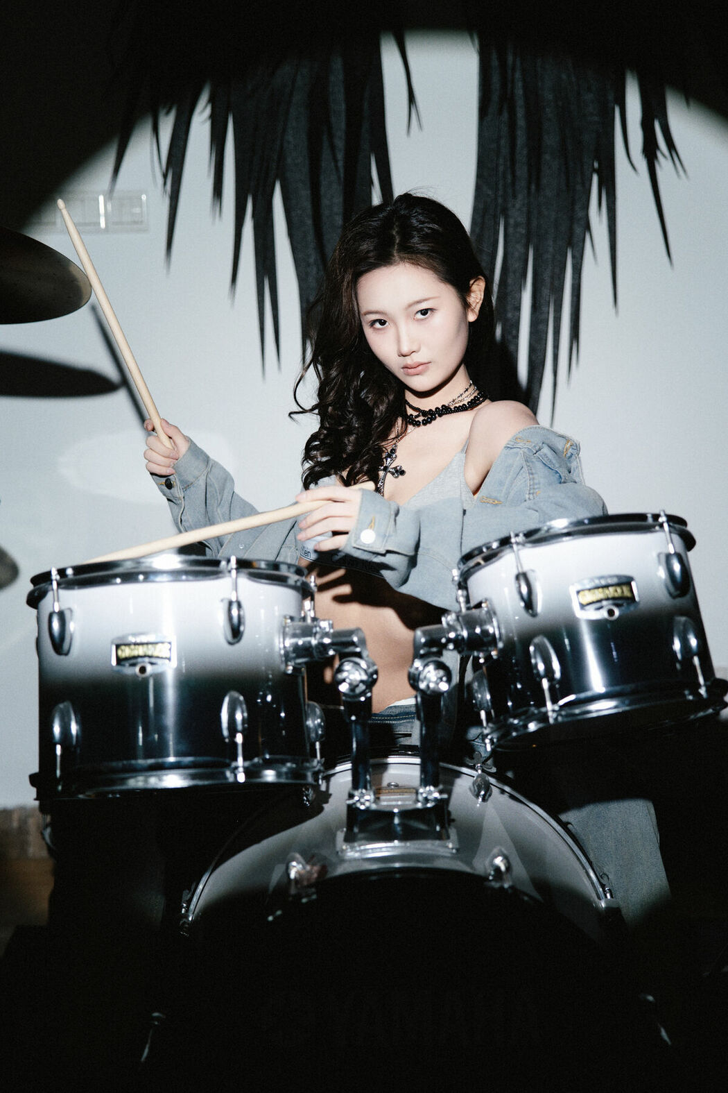 YiTuYu艺图语 Vol.8714 Ni Ni (15P)