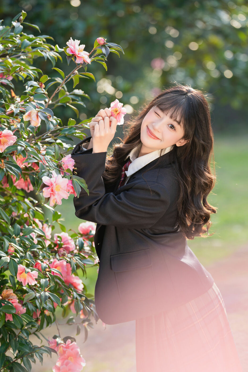 YiTuYu艺图语 Vol.8694 Xia Yu Xiao Nian (29P)