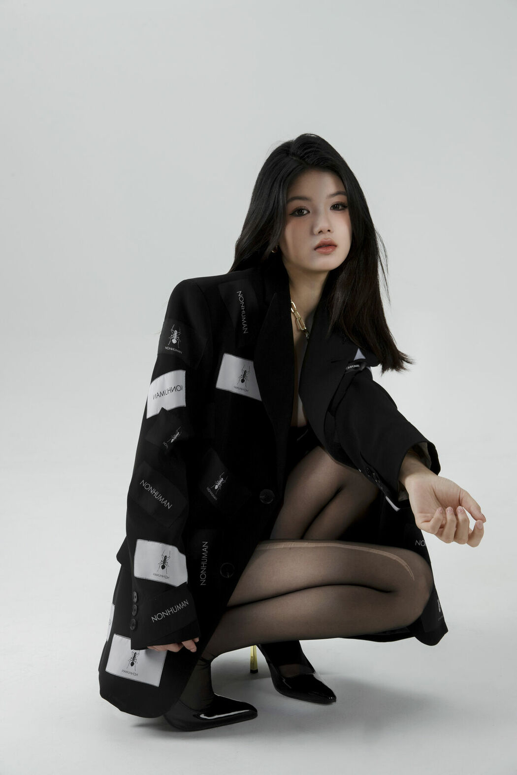 YiTuYu艺图语 Vol.8698 Jing Zi (30P)