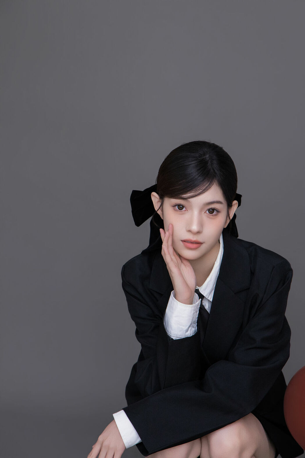 YiTuYu艺图语 Vol.8708 Bai Le Hai Xiang Bai (24P)