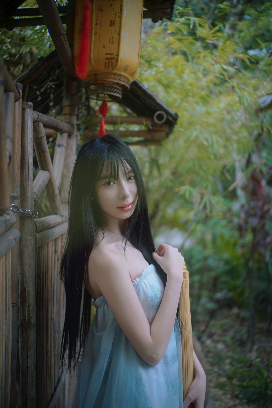 YiTuYu艺图语 Vol.8701 Xiao Yu (49P)