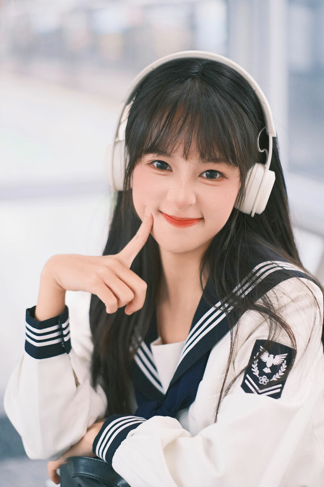 YiTuYu艺图语 Vol.8712 Xia Yu Xiao Nian (28P)