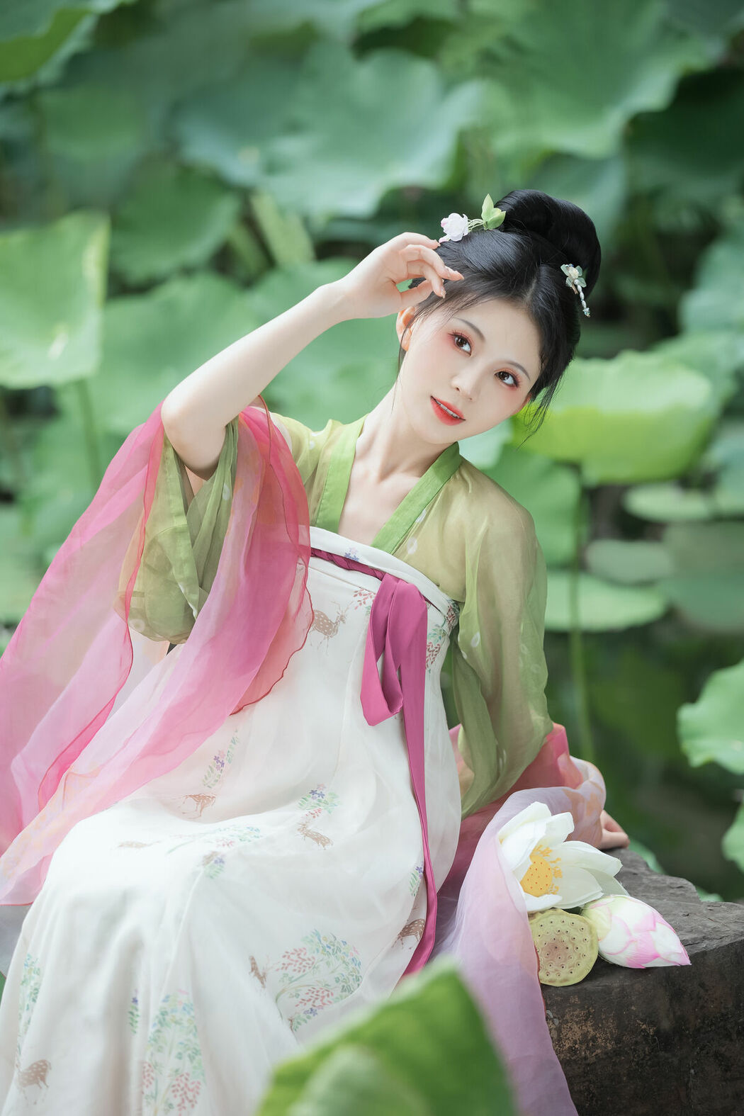 YiTuYu艺图语 Vol.8702 Xu Jin Huan (15P)