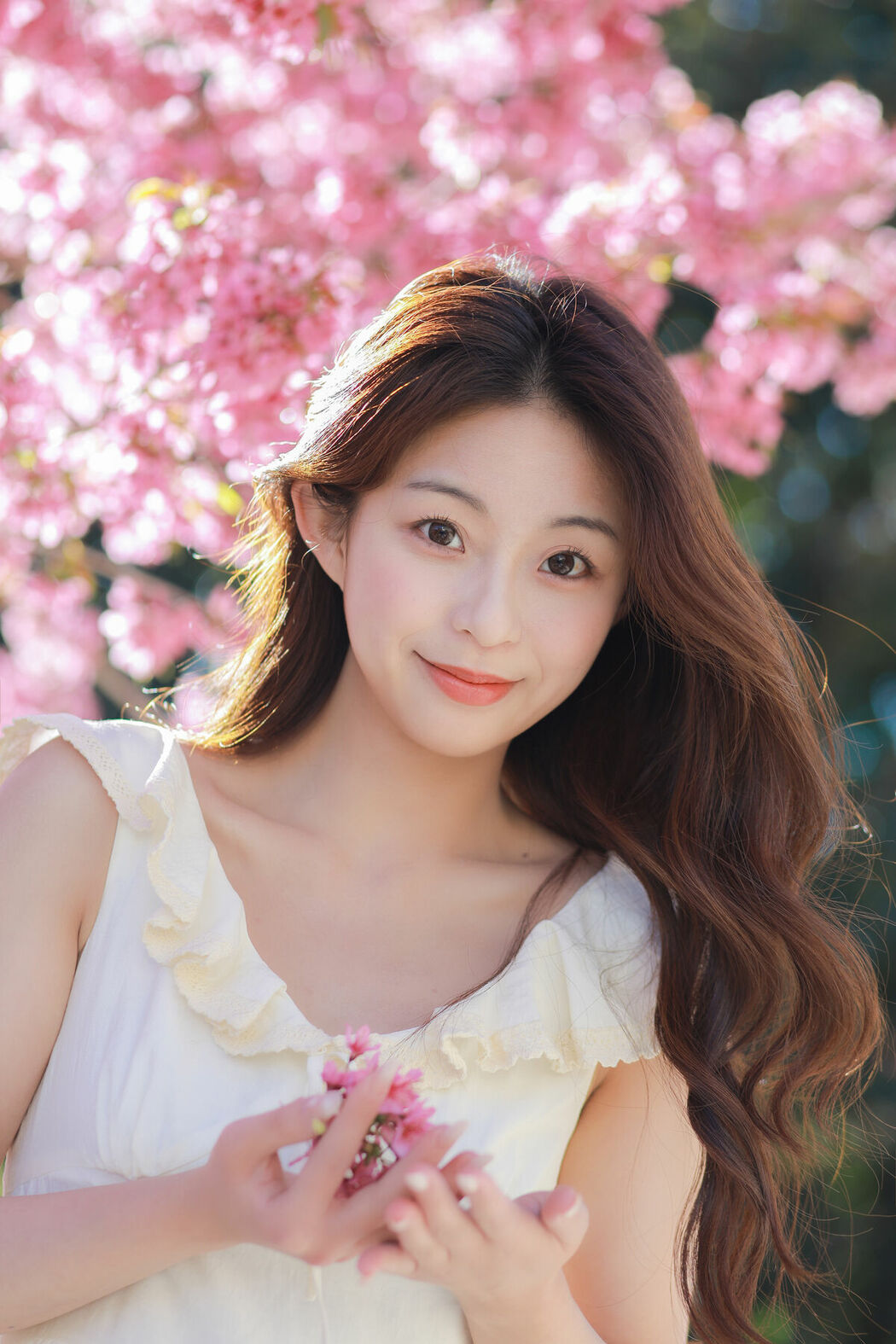 YiTuYu艺图语 Vol.8707 chickkii (24P)