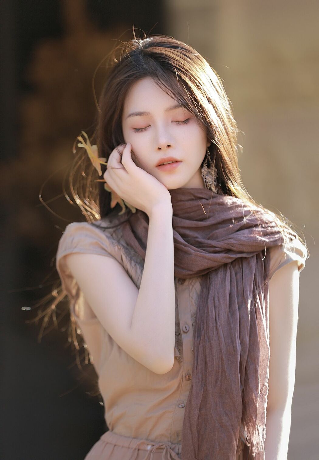 YiTuYu艺图语 Vol.8696 Liang Chen (21P)