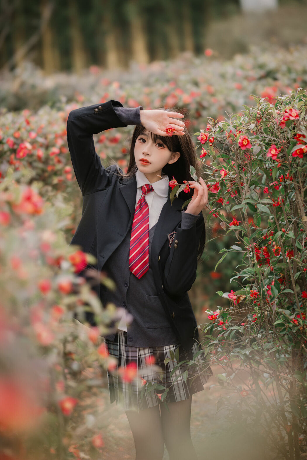 YiTuYu艺图语 Vol.8695 Xian Nu Juan (18P)