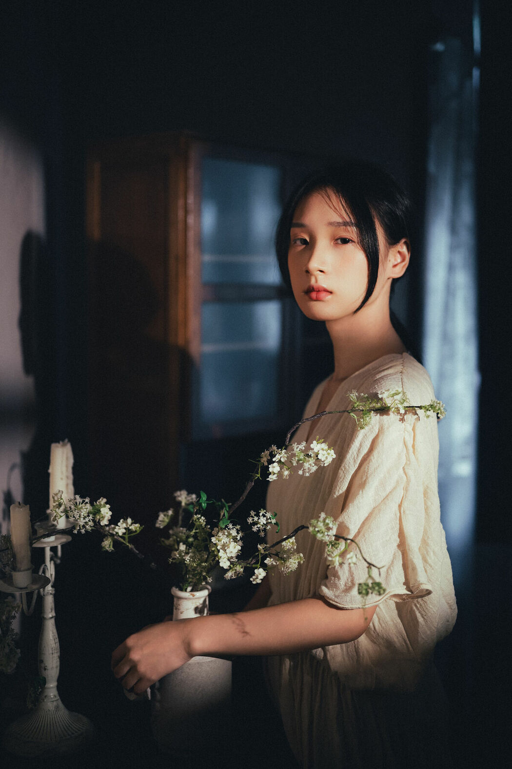 YiTuYu艺图语 Vol.8717 Fang Xiu (27P)