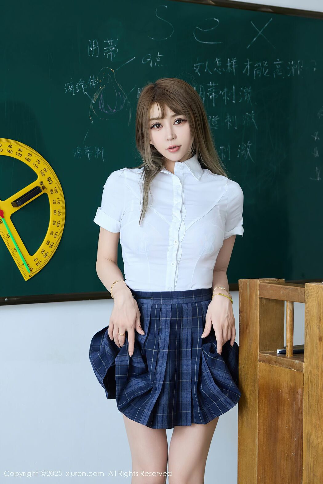 XiuRen秀人网 No.10750 Zoe You You (71P)