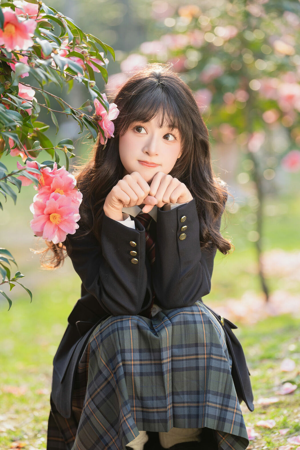 YiTuYu艺图语 Vol.8694 Xia Yu Xiao Nian (29P)