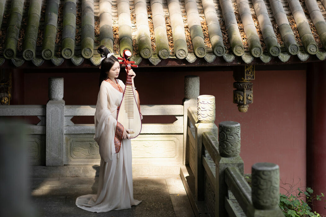 YiTuYu艺图语 Vol.8693 Yan Ru Yu (26P)