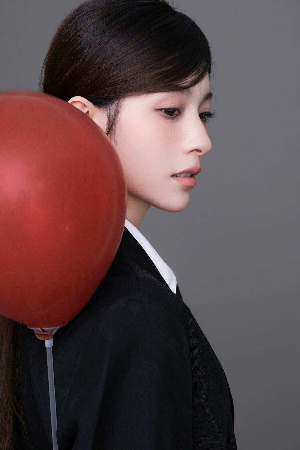 YiTuYu艺图语 Vol.8708 Bai Le Hai Xiang Bai (24P)