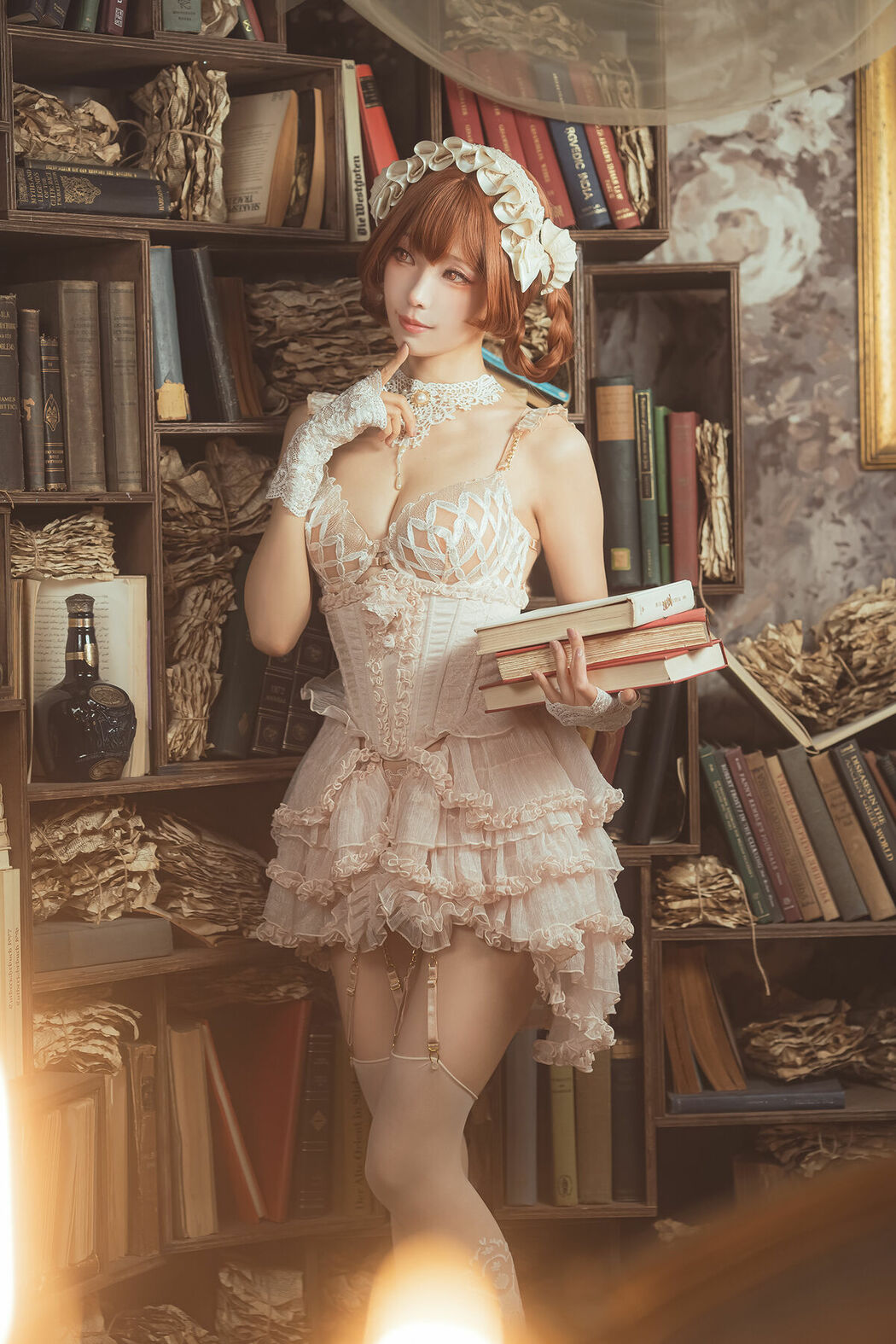 Coser@Ely_eee ElyEE子 – Book Witch 書本魔女 (34P – 4V)