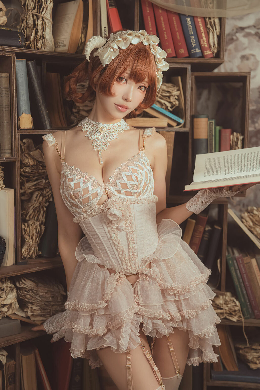 Coser@Ely_eee ElyEE子 – Book Witch 書本魔女 (34P – 4V)