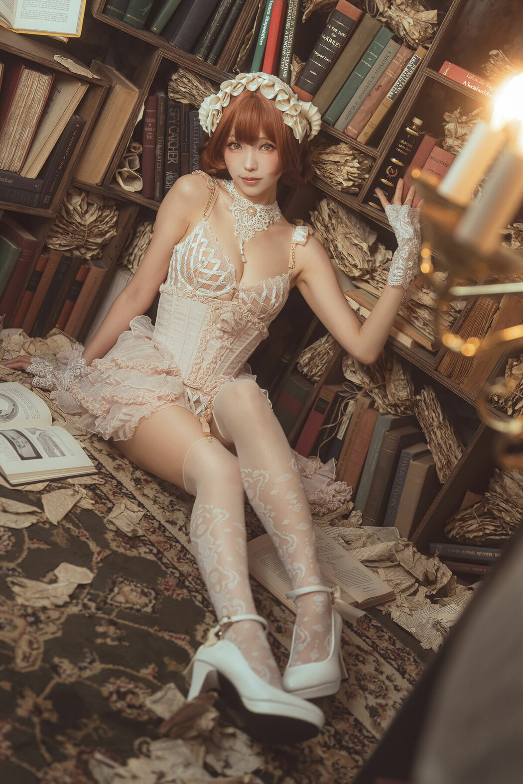 Coser@Ely_eee ElyEE子 – Book Witch 書本魔女 (34P – 4V)