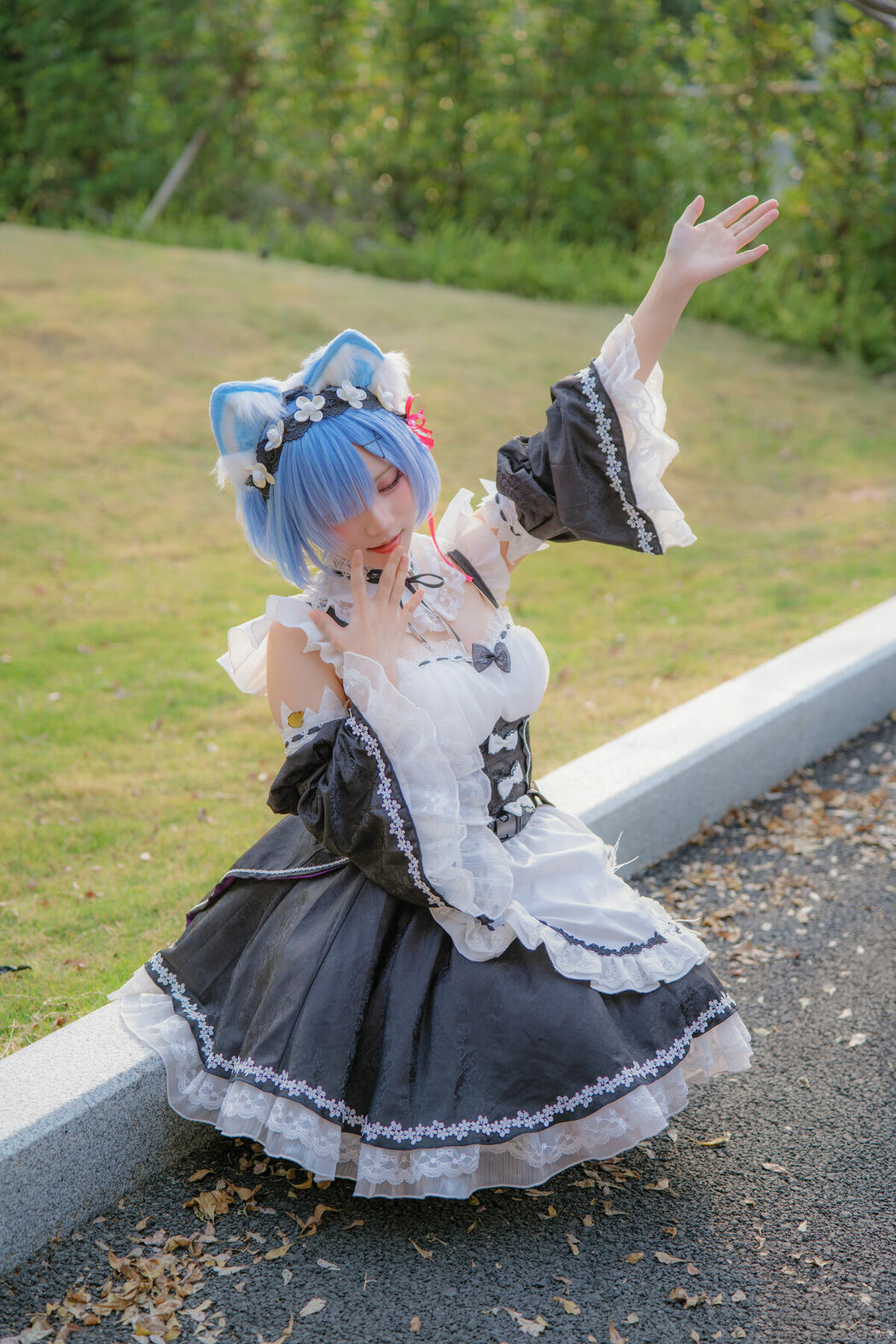 Coser@花柒Hana – 萤火虫动漫嘉年华 猫猫蕾姆 Part01 (55P)