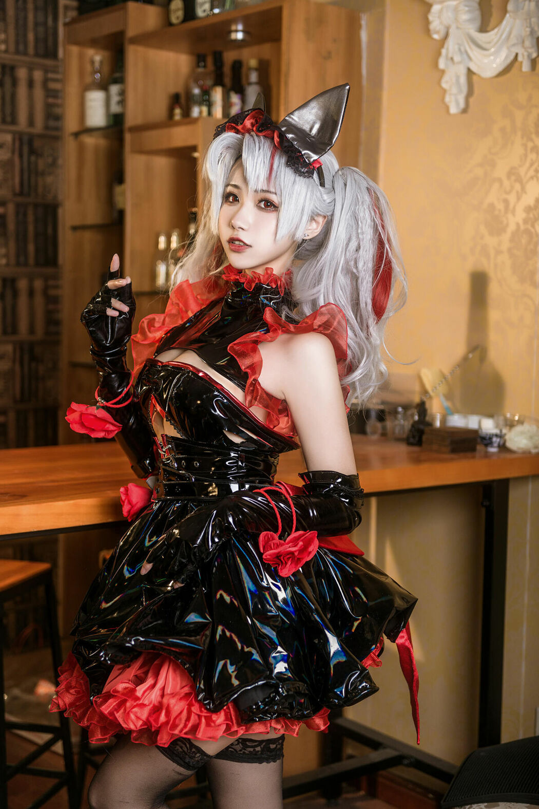Coser@Momoko葵葵 – 碧蓝航线 阿尔达伯特亲王 (22P)