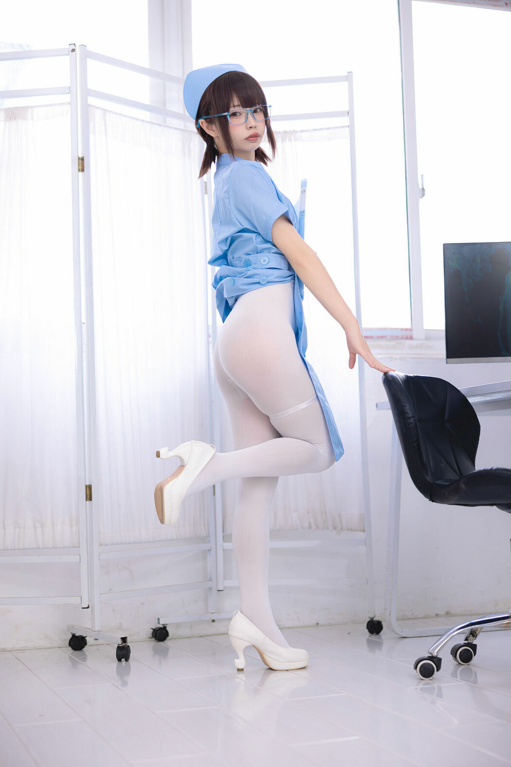 Coser@十万珍吱伏特 – 香川澪 护理实习生 Part02 (53P)