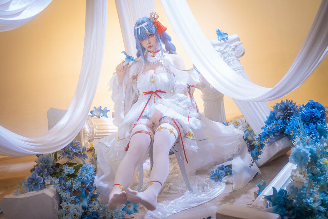 Coser@星之迟迟Hoshilily – 碧蓝航线 雅努斯 (36P – 1V)
