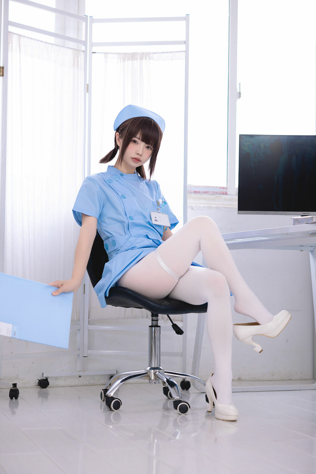 Coser@十万珍吱伏特 – 香川澪 护理实习生 Part02 (53P)