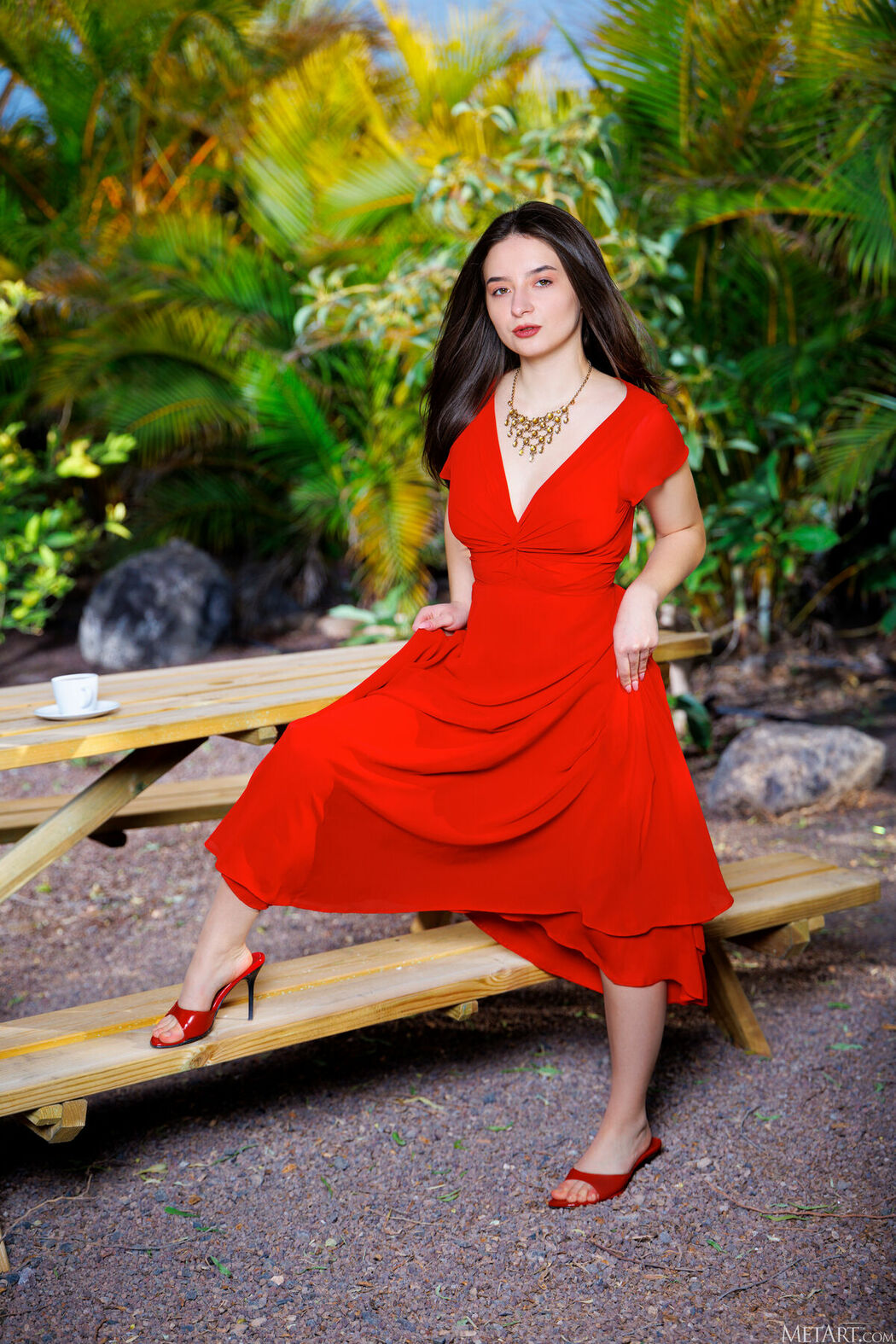 MetArt Chloe Moss – Brilliant Color Part01 (61P)