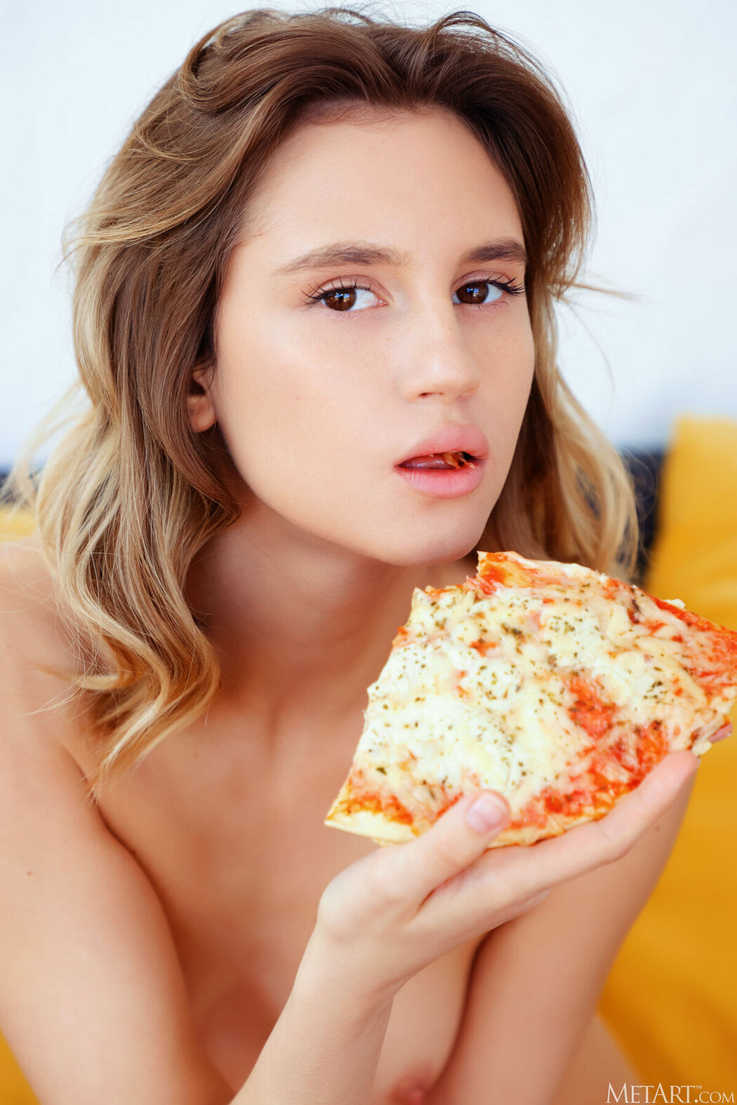 MetArt Mia Bloom – Little Taste Part01 (65P)