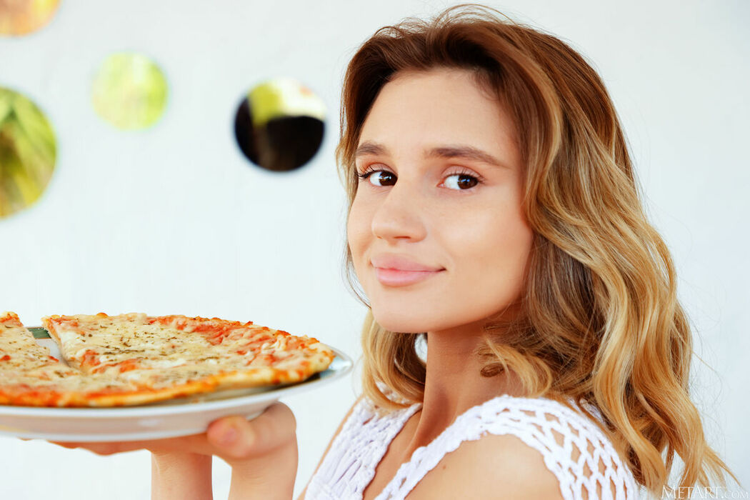 MetArt Mia Bloom – Little Taste Part01 (65P)