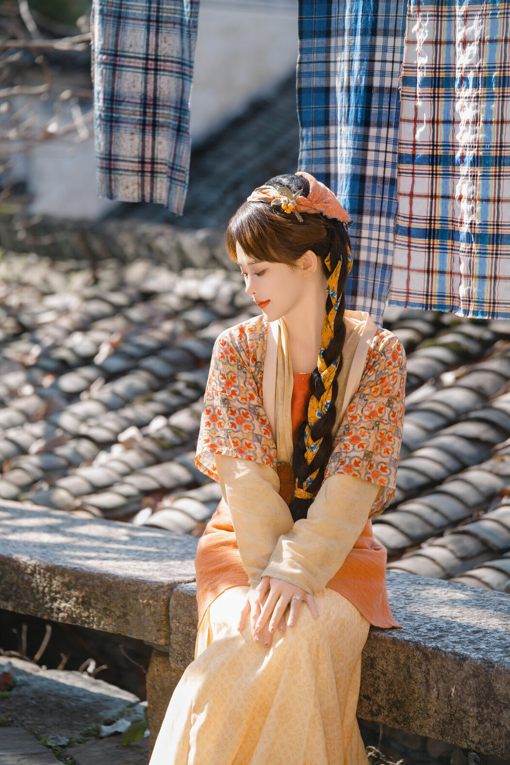 YiTuYu艺图语 Vol.8735 Zhang Yan Hong (16P)