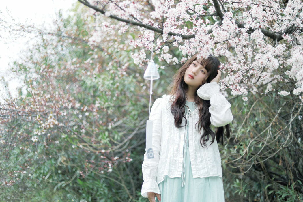 YiTuYu艺图语 Vol.8721 Yi Ke Chong Ya (37P)