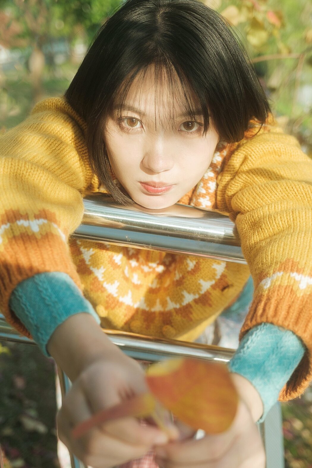 YiTuYu艺图语 Vol.8738 Nan Nan (16P) Cover Photo