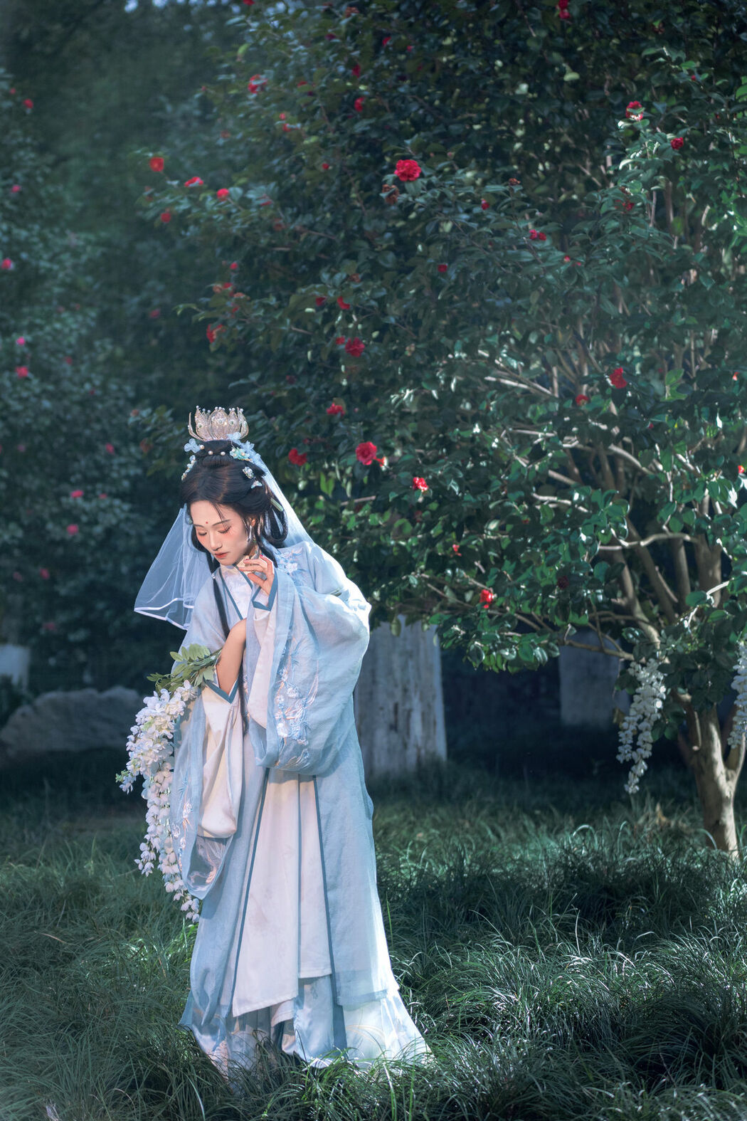 YiTuYu艺图语 Vol.8727 Xiao Hong (28P)