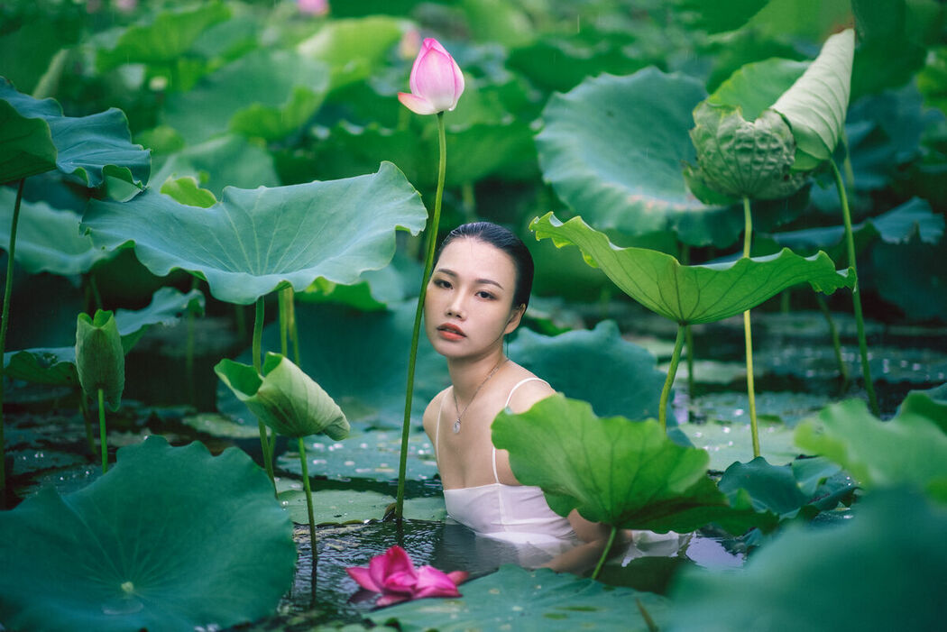 YiTuYu艺图语 Vol.8733 Ju Zi (28P)