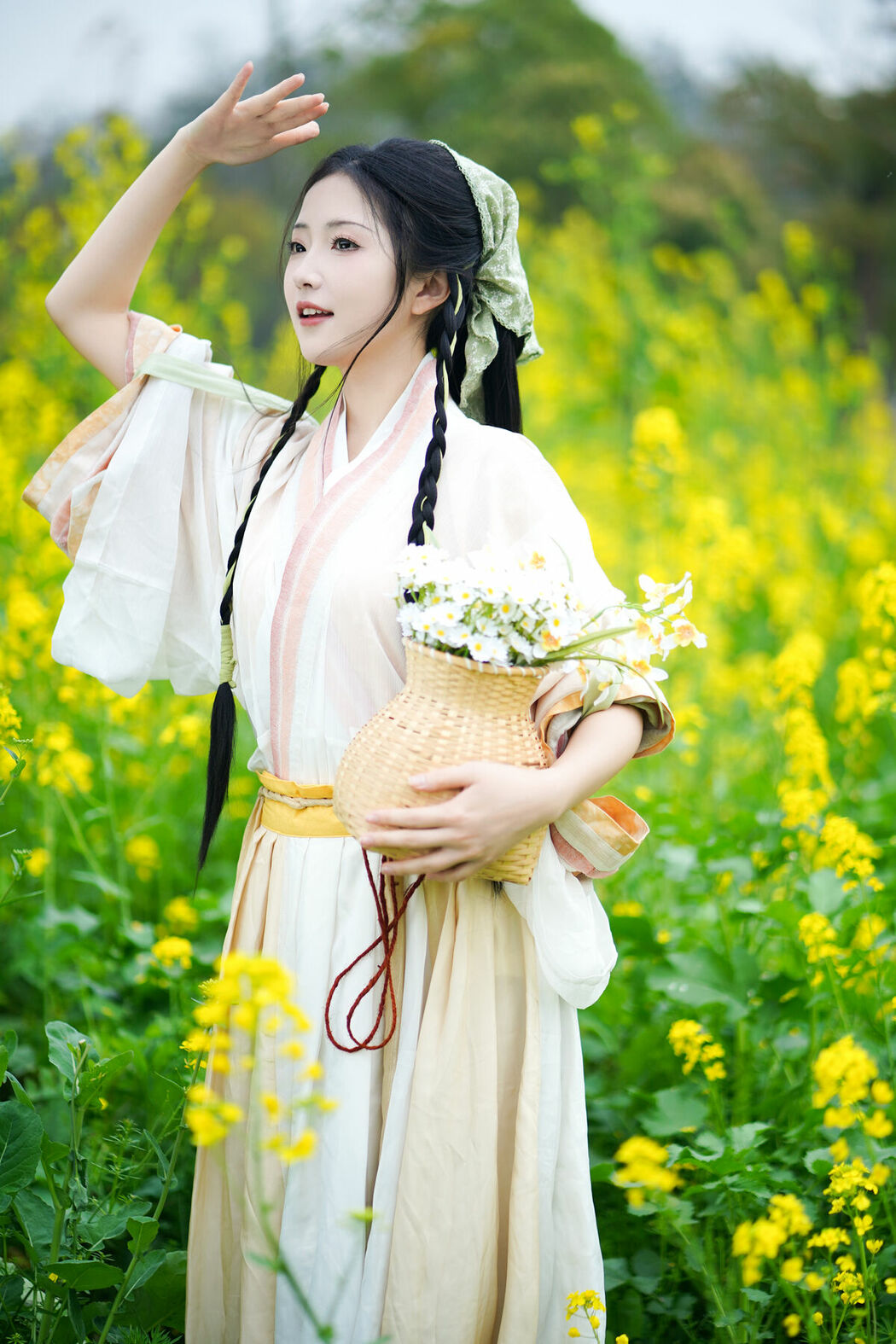 YiTuYu艺图语 Vol.8720 Tu Ya W (23P)