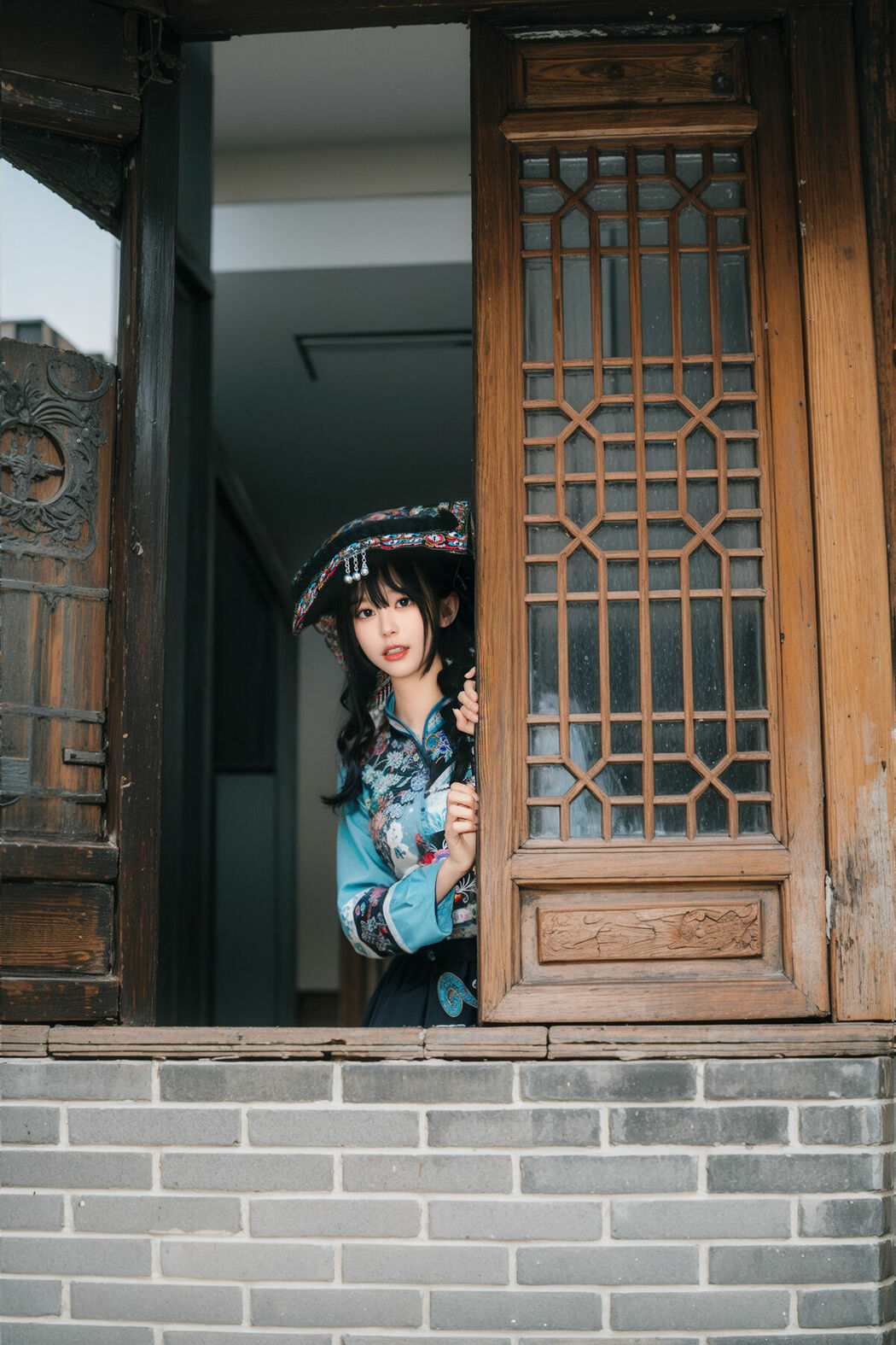 YiTuYu艺图语 Vol.8719 Xiao Wen (21P)