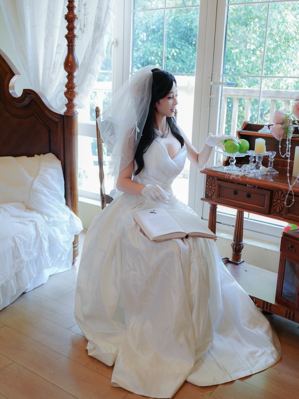 XiuRen秀人网 Uncensored Zhu Zhu Molly 朱朱molly – R18 秀人网模特 新人首秀 洁白婚纱 (83P)