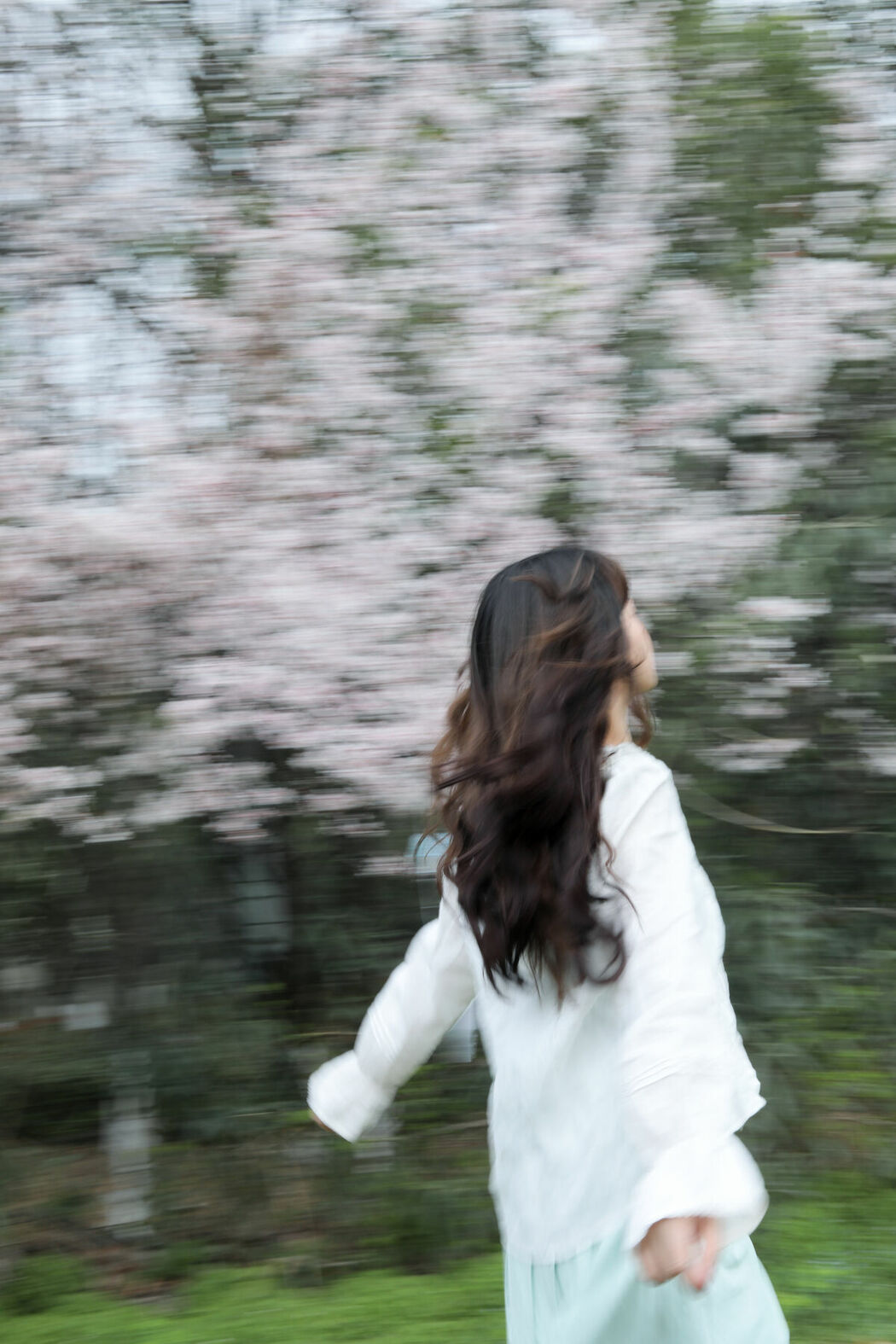 YiTuYu艺图语 Vol.8721 Yi Ke Chong Ya (37P)