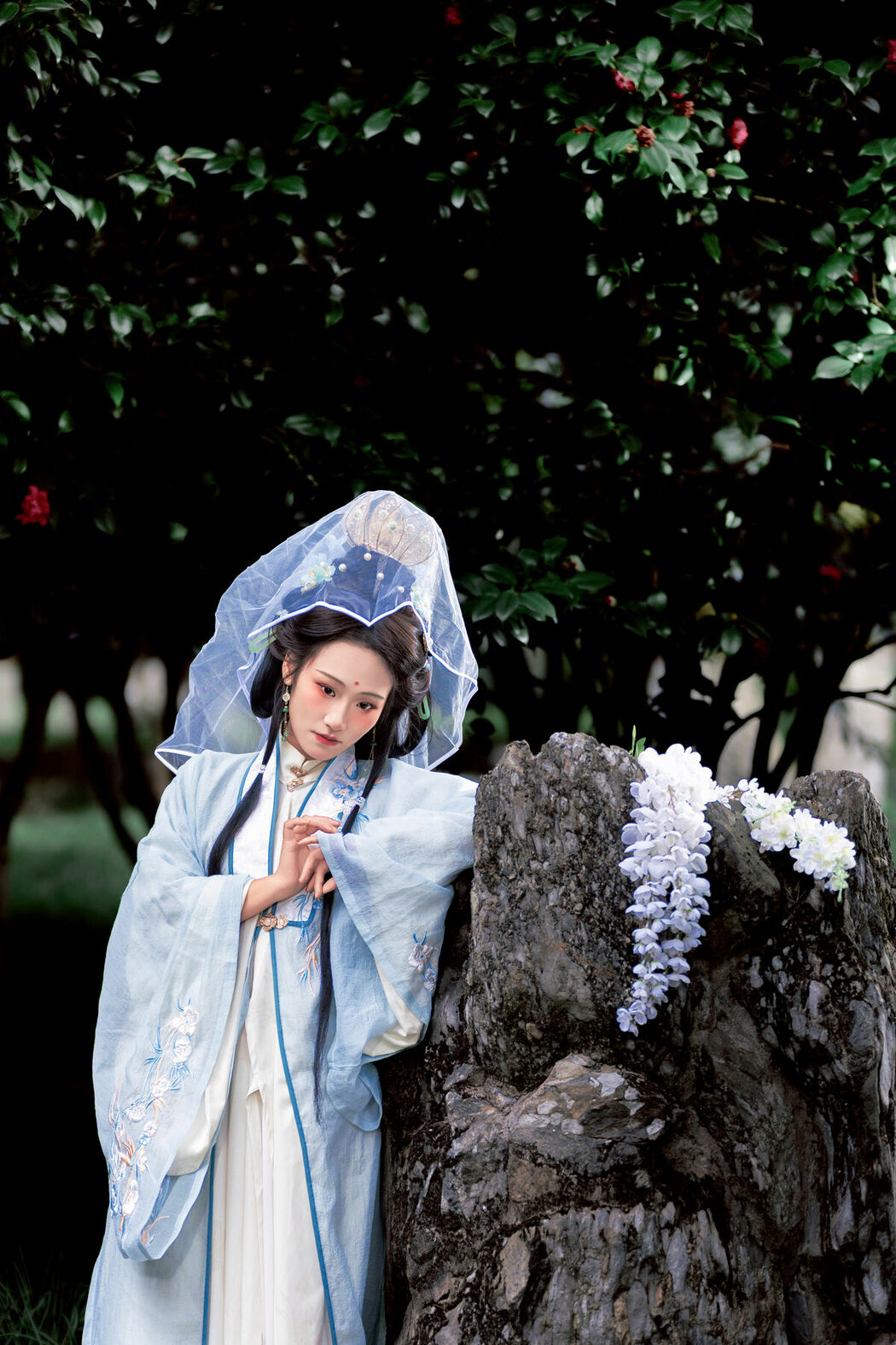 YiTuYu艺图语 Vol.8727 Xiao Hong (28P)