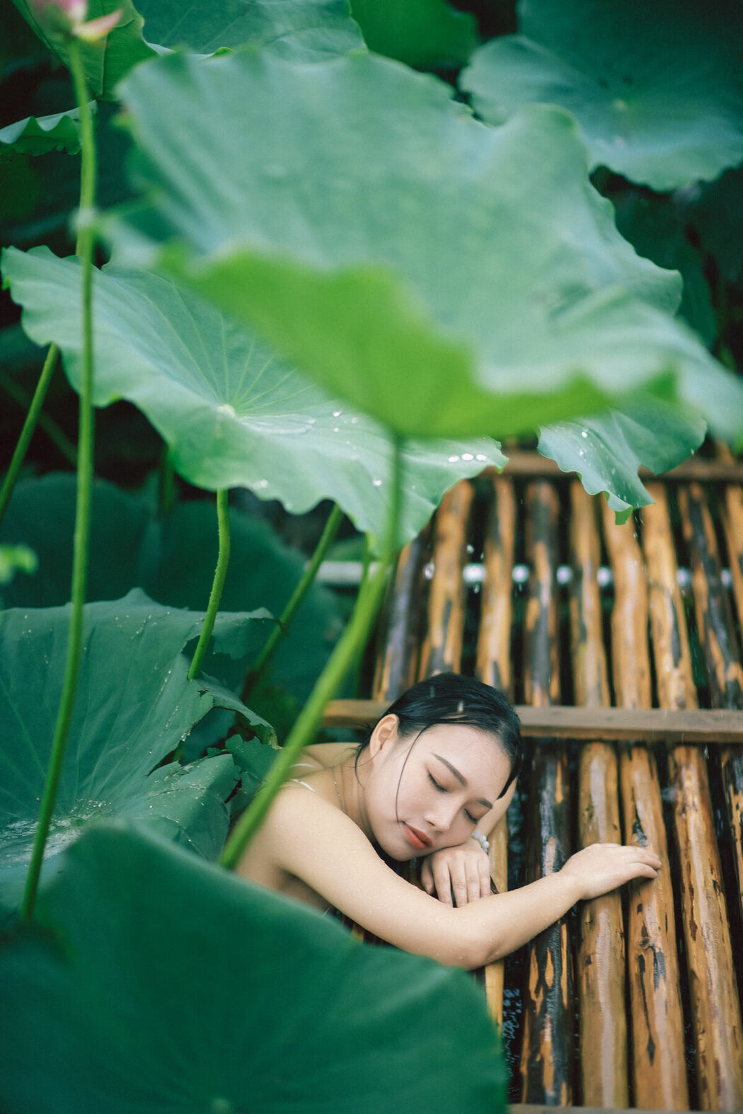 YiTuYu艺图语 Vol.8733 Ju Zi (28P)