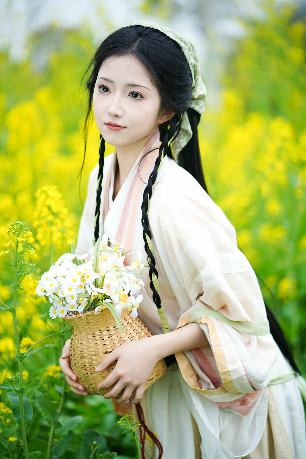 YiTuYu艺图语 Vol.8720 Tu Ya W (23P)