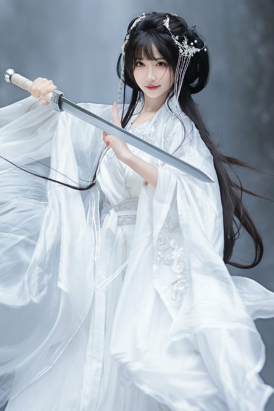 YiTuYu艺图语 Vol.8732 Qi Luo Sheng De Xiao Su Su (15P) Cover Photo