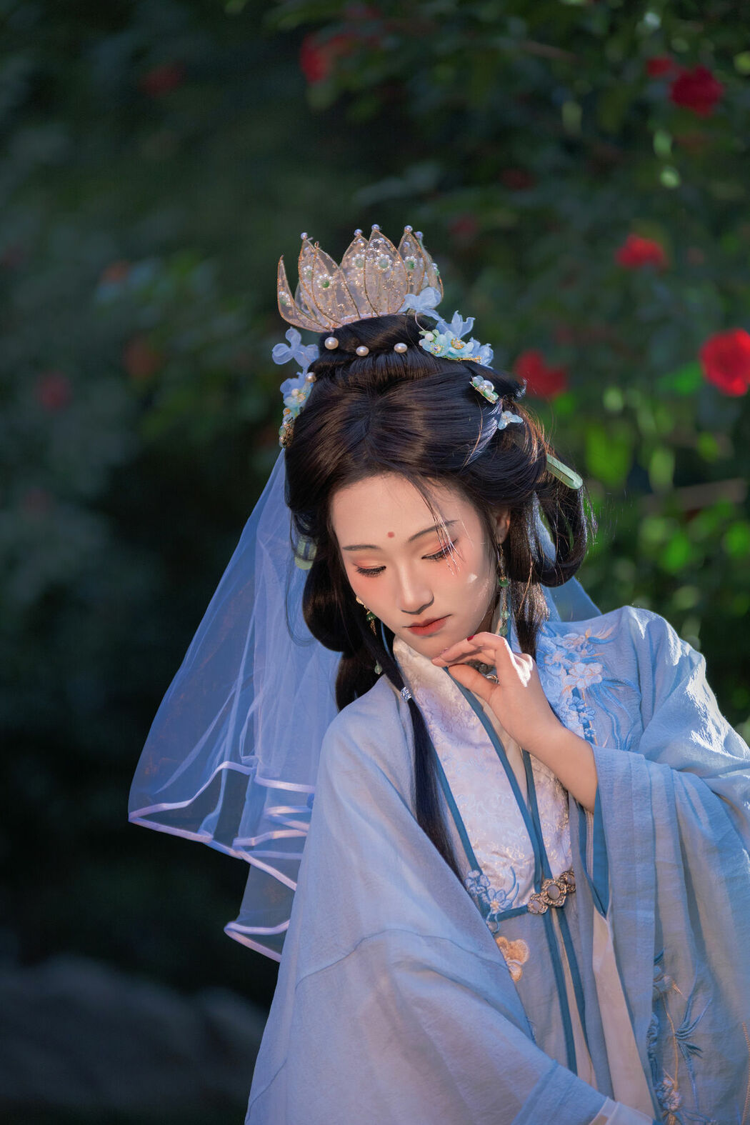 YiTuYu艺图语 Vol.8727 Xiao Hong (28P)