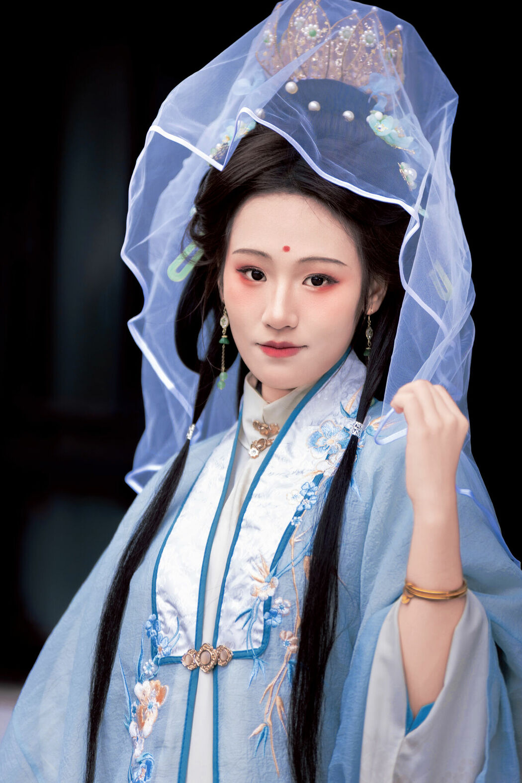 YiTuYu艺图语 Vol.8727 Xiao Hong (28P)