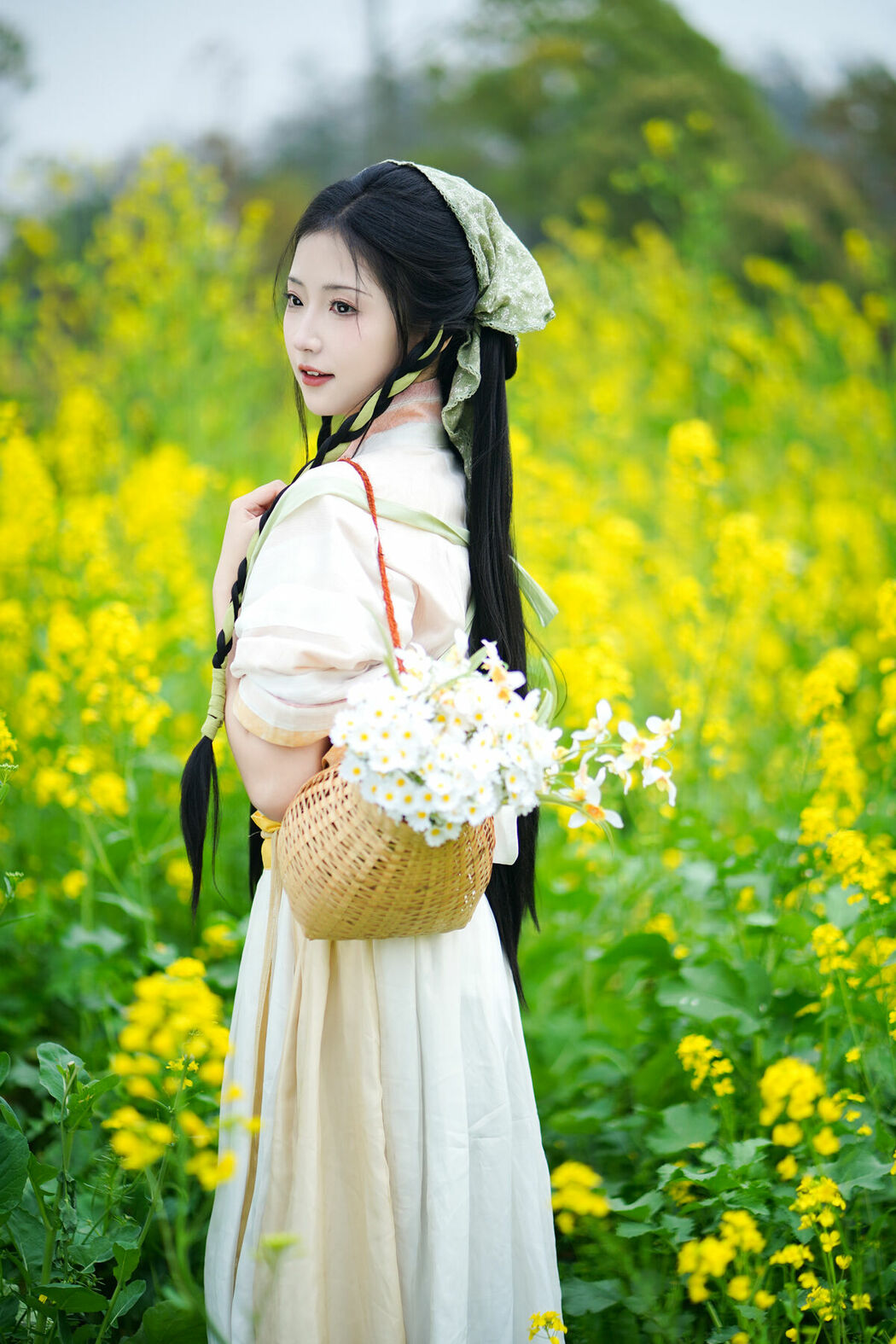 YiTuYu艺图语 Vol.8720 Tu Ya W (23P)