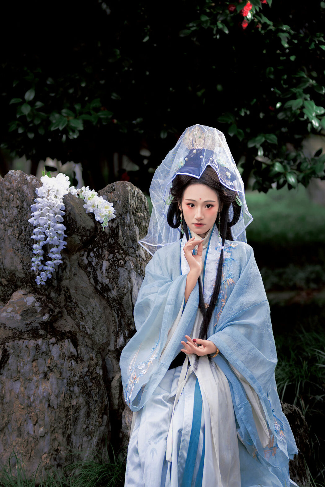 YiTuYu艺图语 Vol.8727 Xiao Hong (28P)