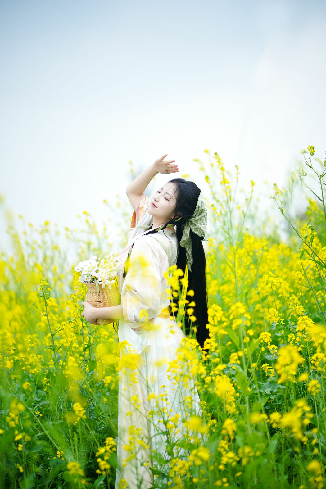 YiTuYu艺图语 Vol.8720 Tu Ya W (23P)